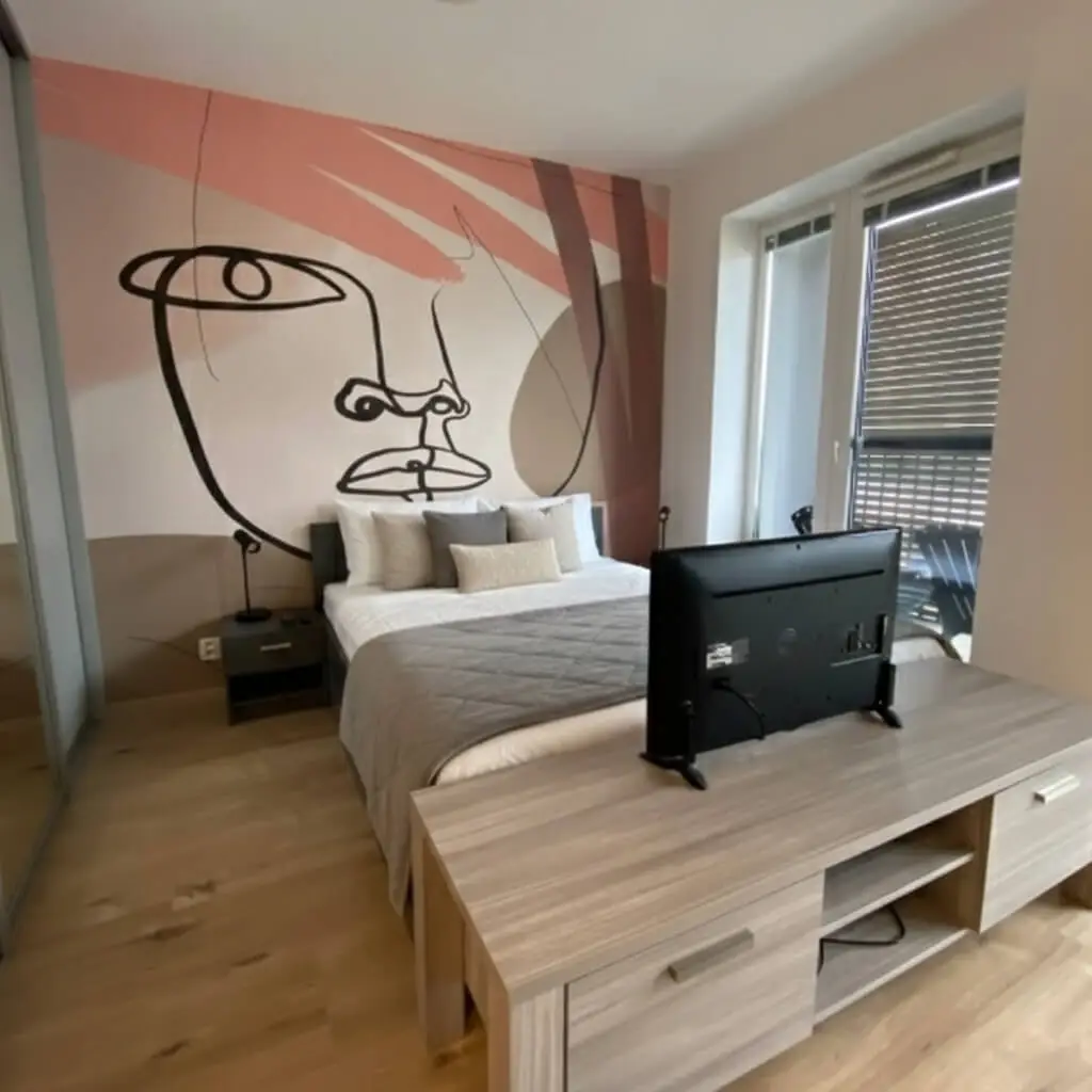 FIAOR Apartmán – krátkodobý prenájom pre 1-2 hostí na Fialovej v Bratislave